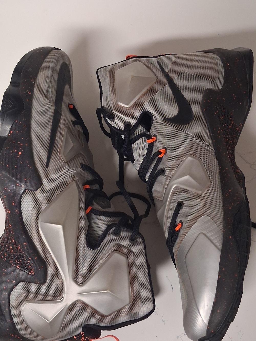 Nike Lebron 13 Rubber City NO BOX
